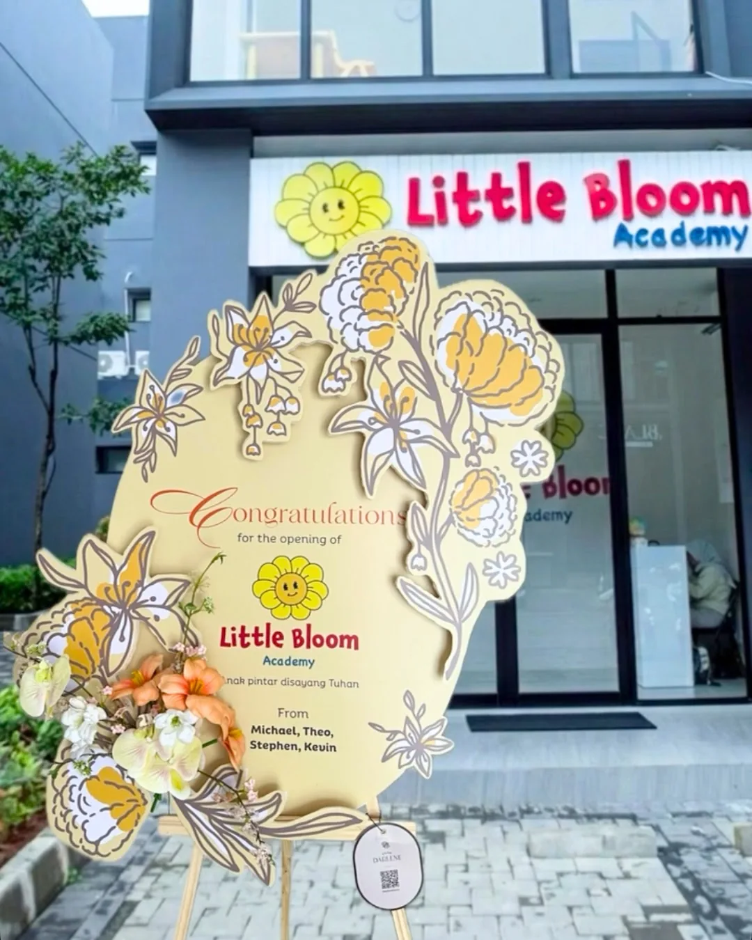 Contoh papan ucapan pembukaan lembaga anak dari koleksi Dear Darlene