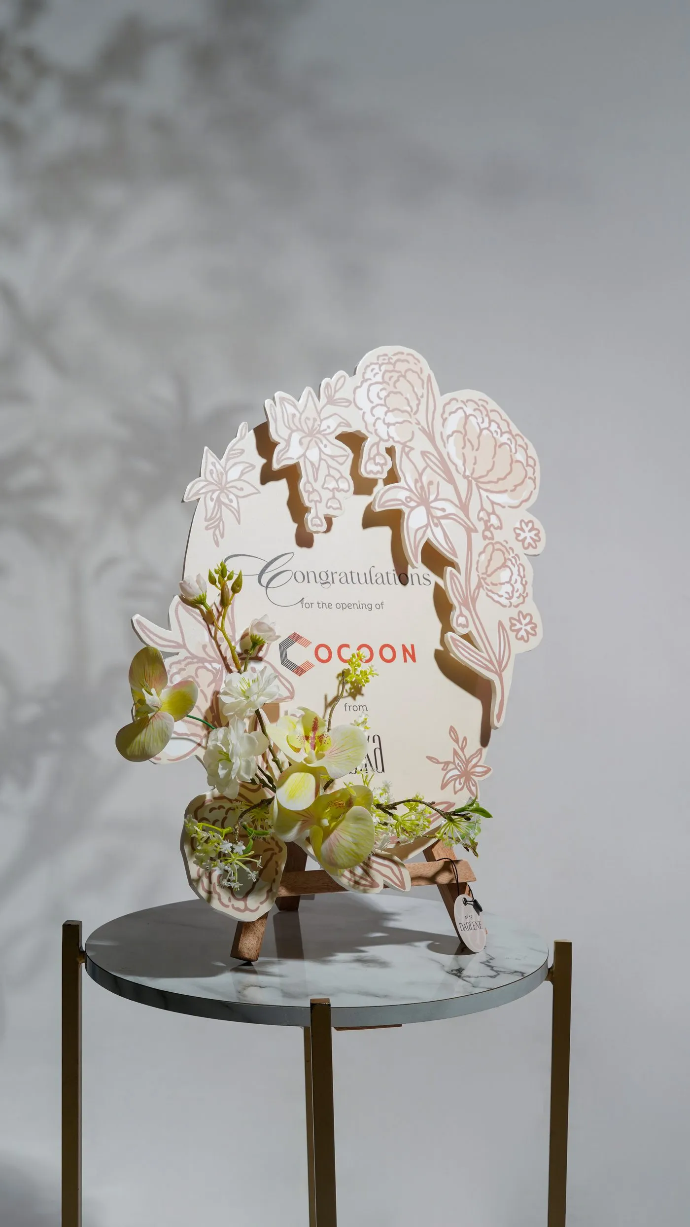 Papan bunga Classic Bloom Lily — Dear Darlene